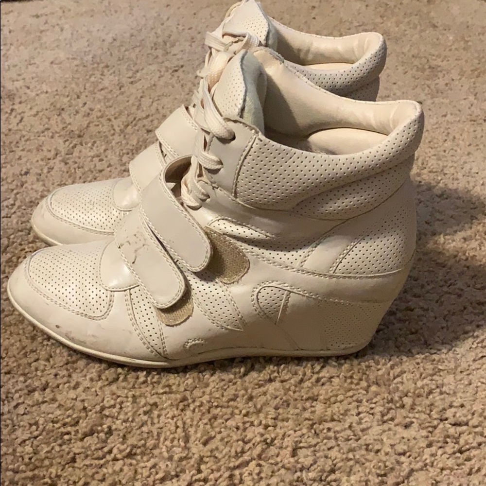Forever 21 wedge shoes